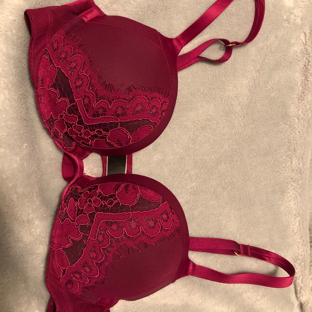 Victoria Secret Bombshell Bra